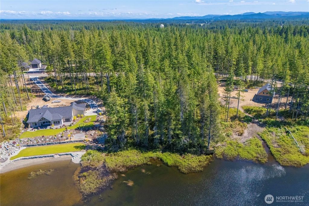 10 W Clear Lake Drive, Shelton