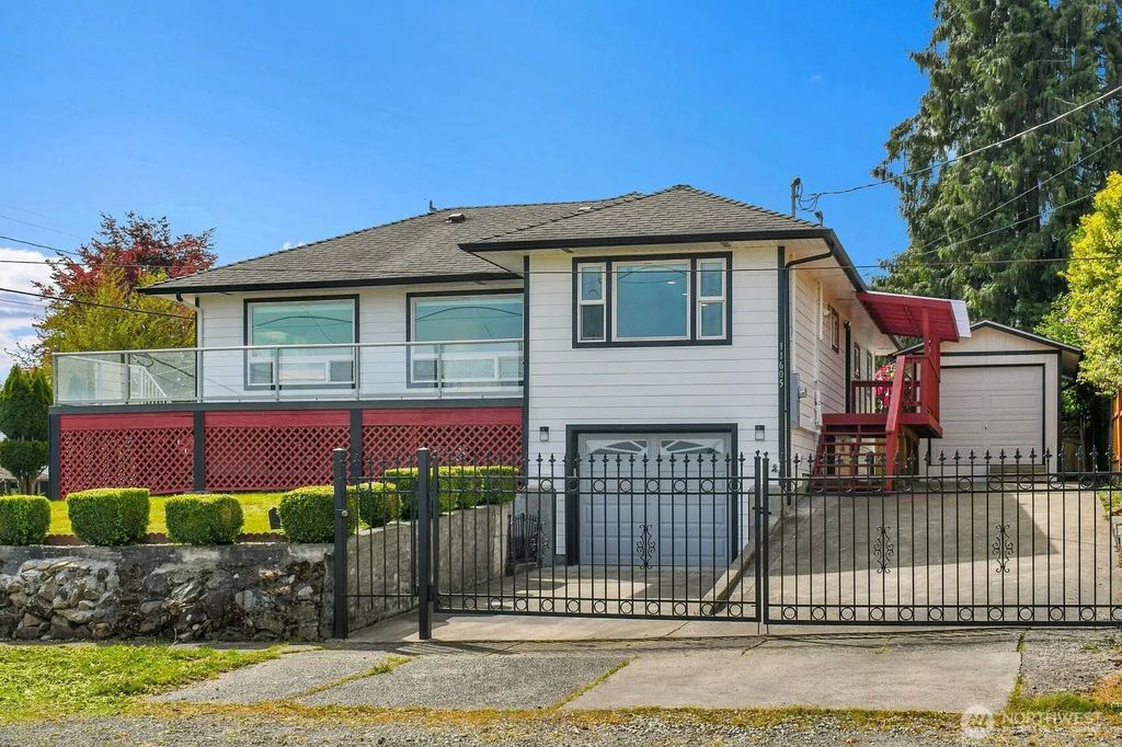 11605 87th Avenue S, Seattle