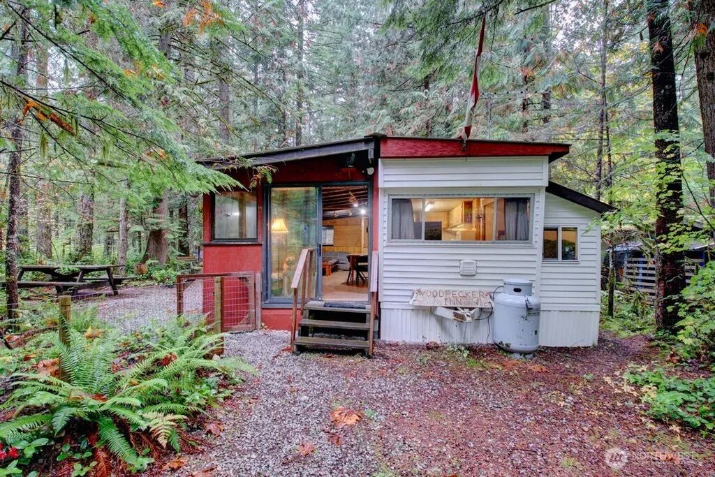 89 Sunset Circle, Deming