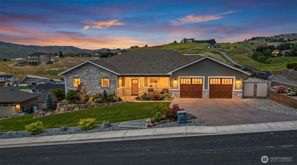 4015 Knowles Road, Wenatchee