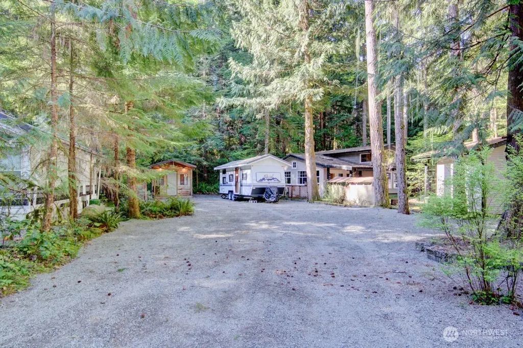106 Gold Rush Road, Deming