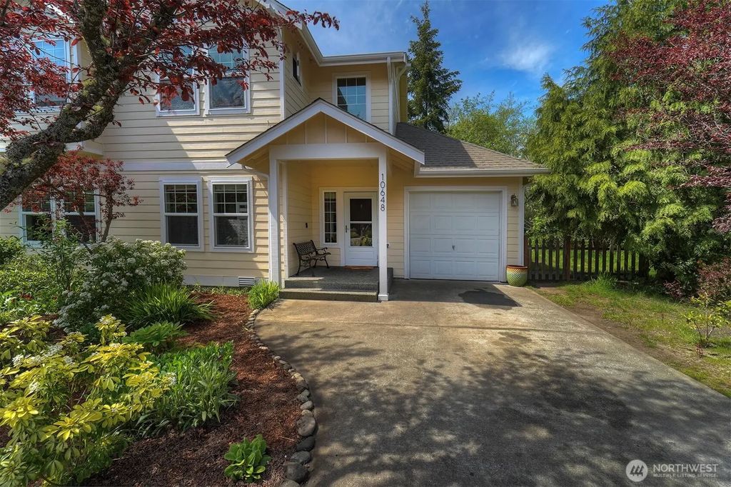 10648 Ne Kingston Meadow Circle, Kingston