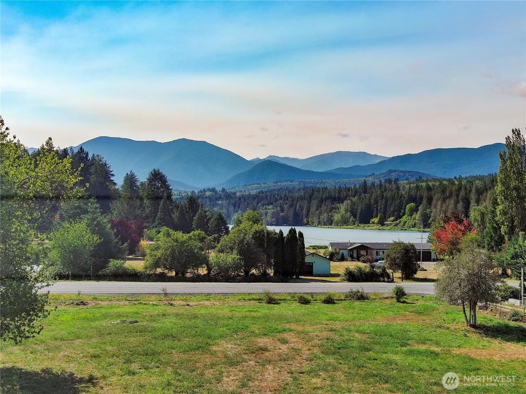 28897 X Highway 101, Quilcene