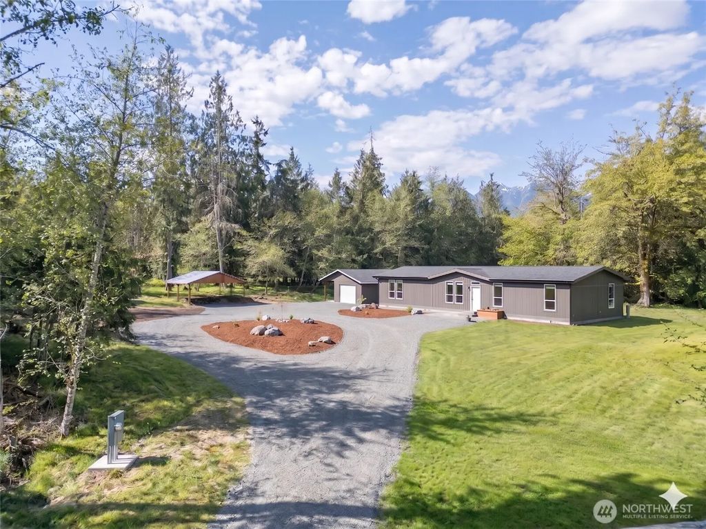 1344 Ripplebrook Drive, Port Angeles
