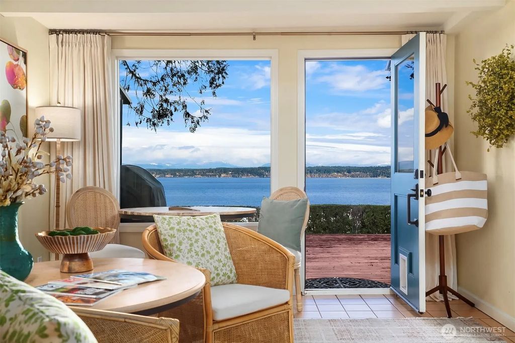 2197 Highland Drive, Camano Island