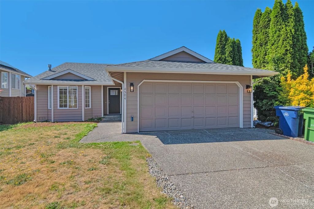4504 220th Sw Street Sw, Mountlake Terrace
