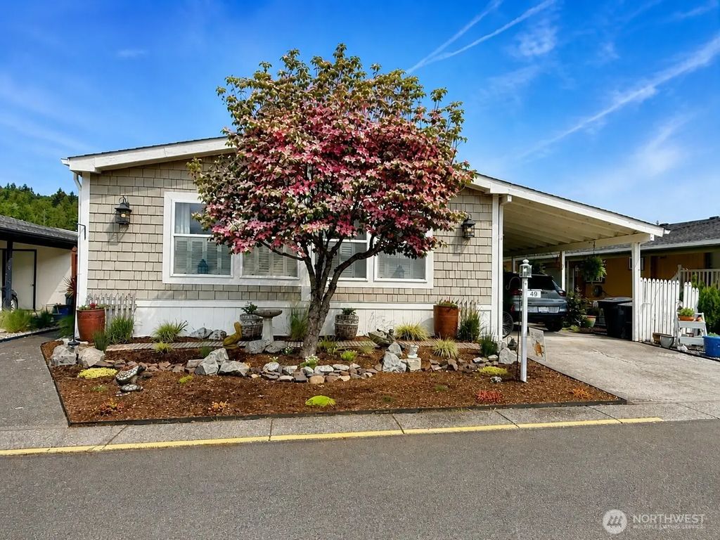 369 Gun Club Road 49, Woodland