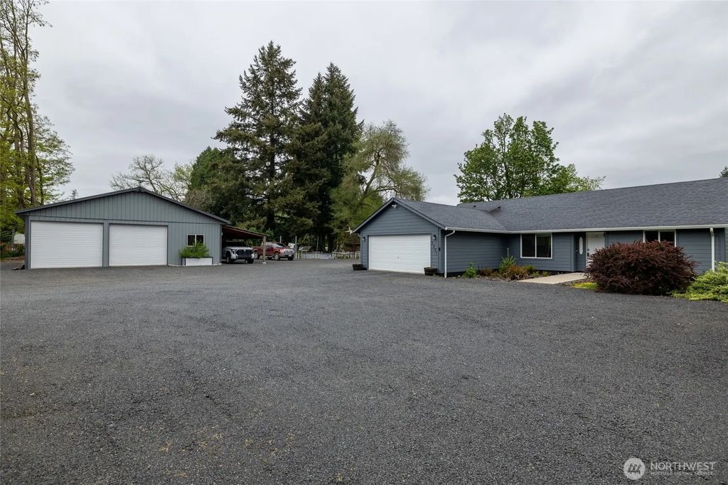 3381 Jackson Highway, Chehalis