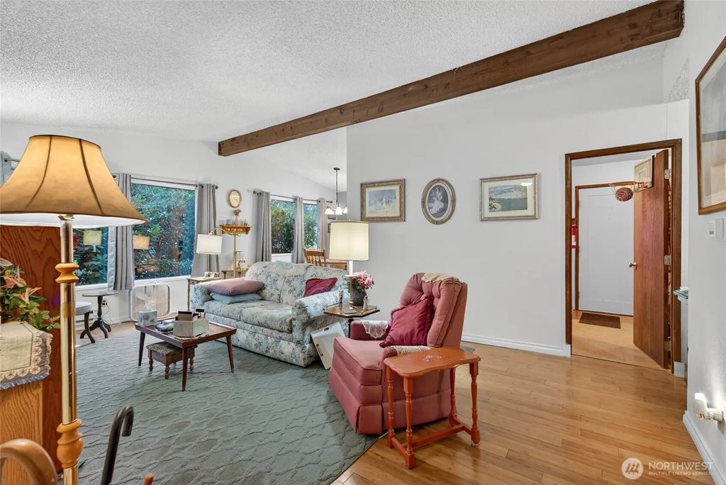 5331 Evergreen Drive, Bellingham