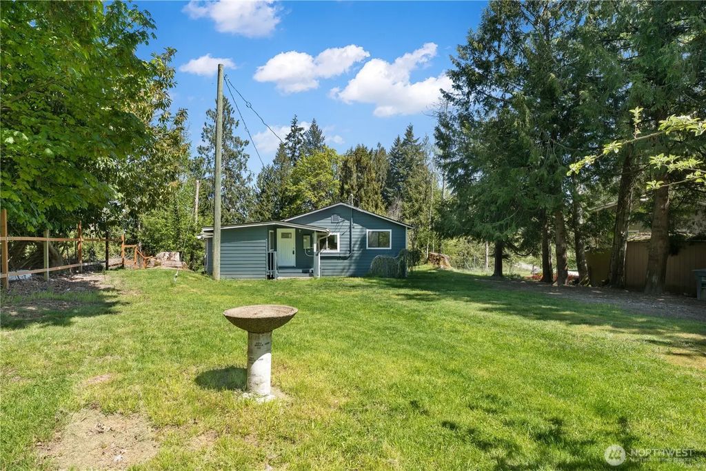 22504 Maple Drive Nw, Lakebay