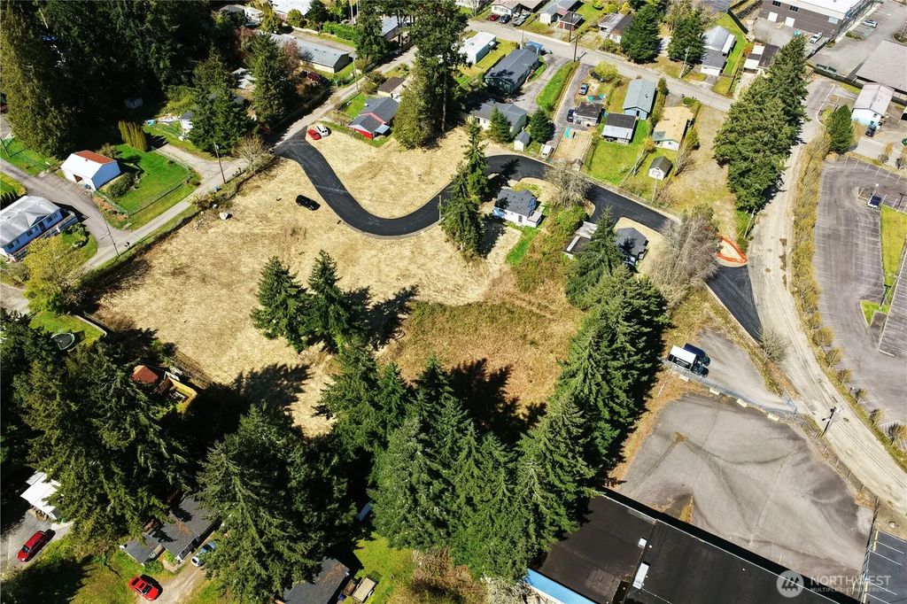 138 Lilac Lane, Bremerton