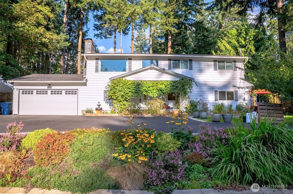 3515 W Tapps Drive E, Lake Tapps