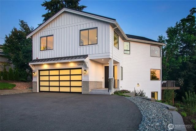 13643 Se 10th Street Se, Bellevue