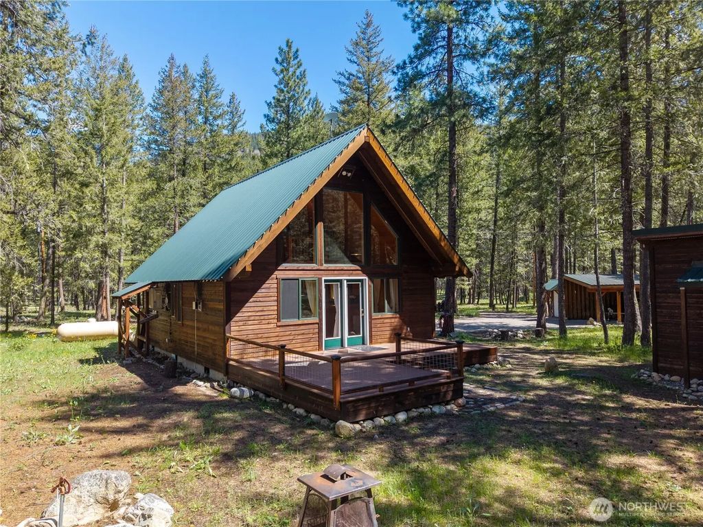651 Lost River Rd, Mazama
