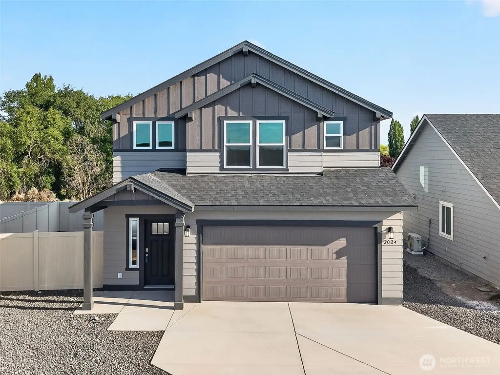 2024 N Oak Road, Moses Lake