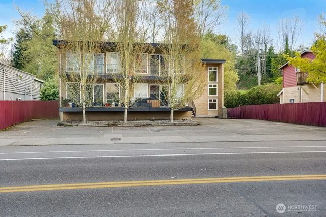 4525 S Henderson Street 302, Seattle