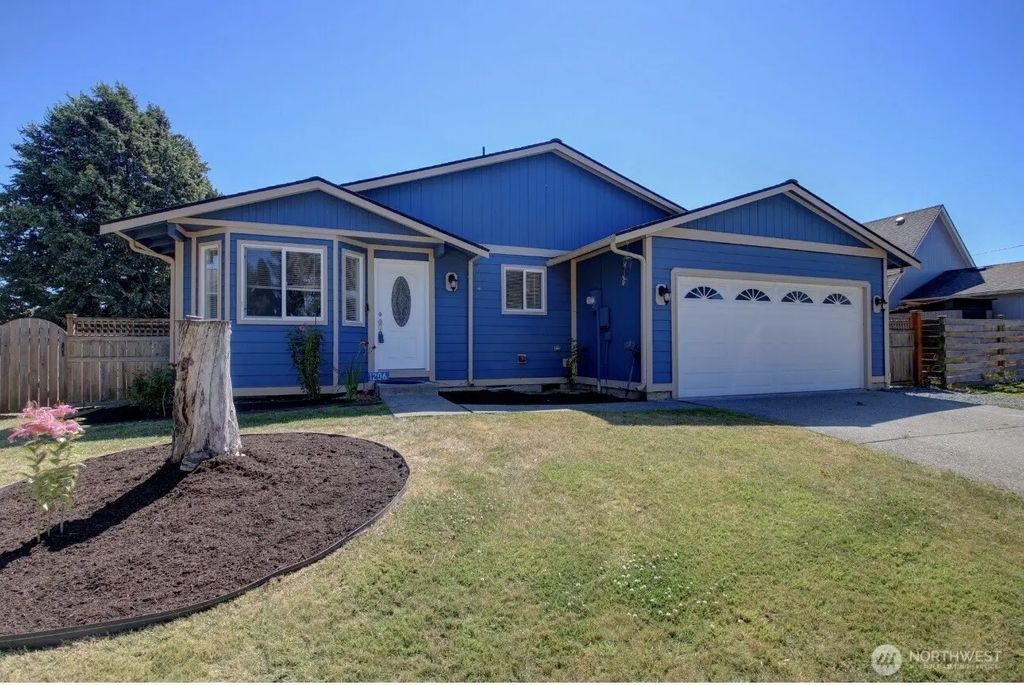 1206 Crystal Lane, Burlington