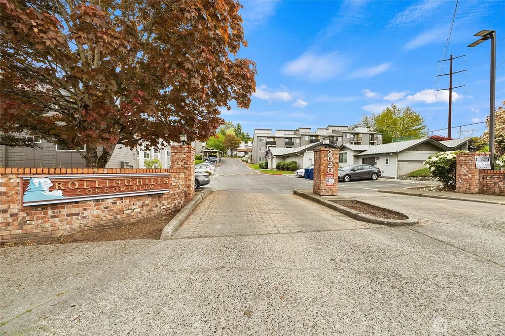 2020 Grant Avenue S L104, Renton