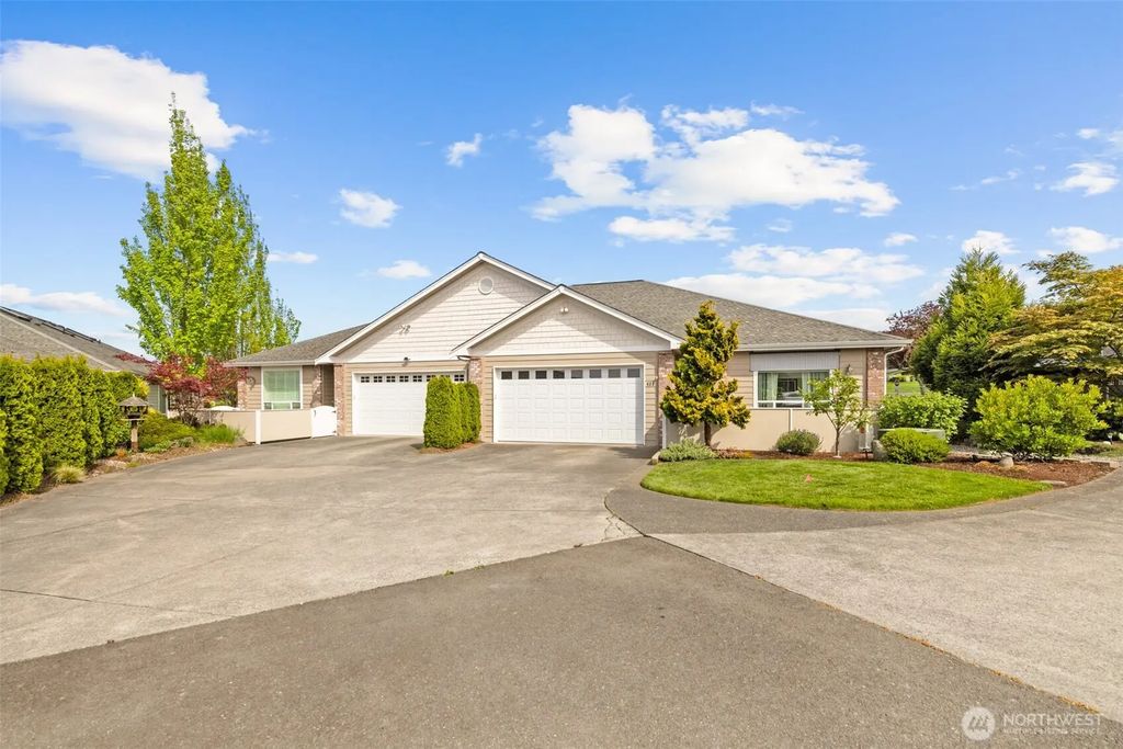 433 Big Leaf Court, Sequim