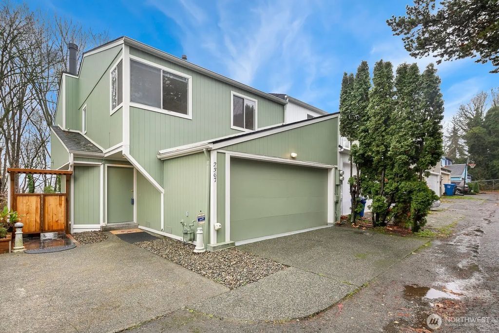 2367 S Forest Street, Seattle