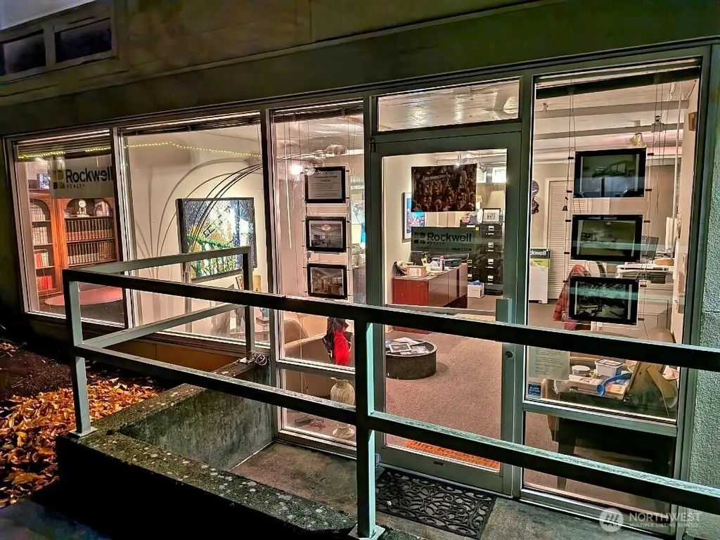 6300 32nd Avenue Nw C106, Seattle