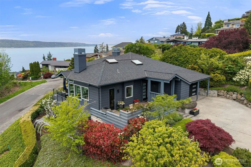 6227 95th Place Sw, Mukilteo