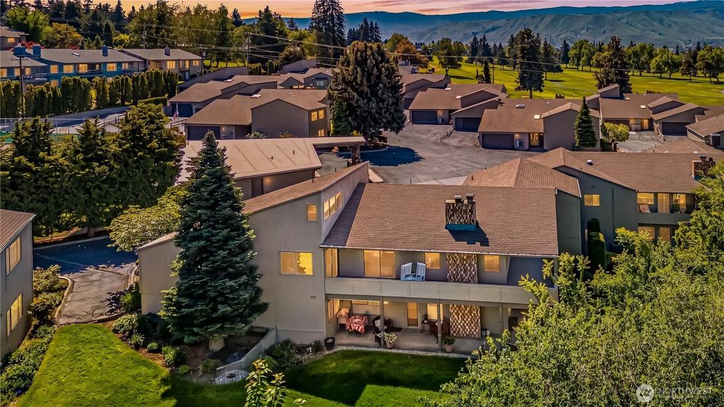 225 19th Street Ne 20, East Wenatchee