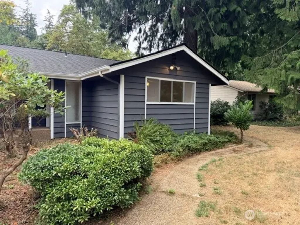 14717 206th Avenue Se, Renton