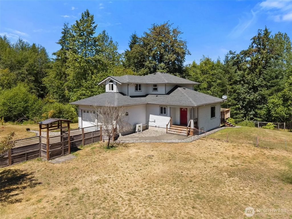 151 W Clark Rd, Shelton