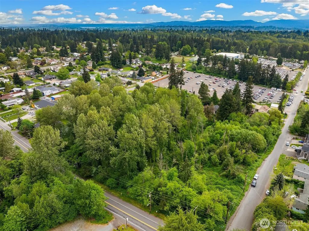 84 Xx S 140th Street, Burien