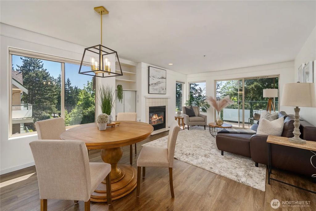 15335 Sunwood Boulevard C301, Tukwila