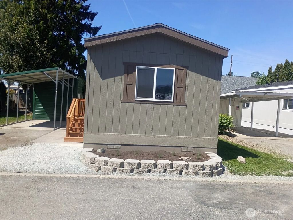 2522 Old Highway 99 S 37, Mount Vernon