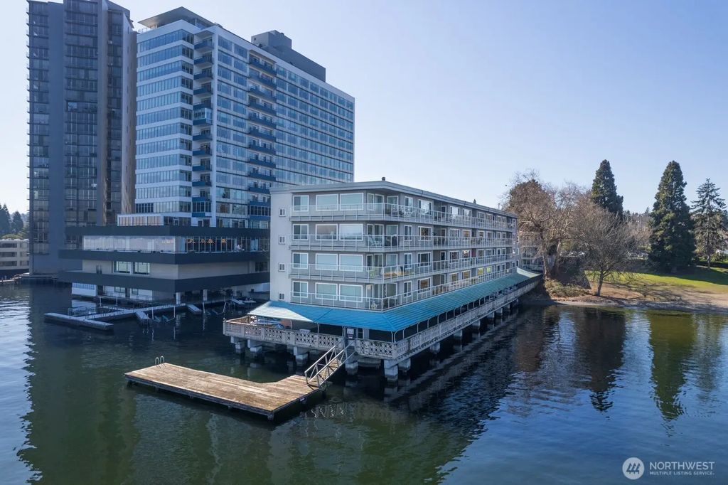 1800 43rd Avenue E A105, Seattle