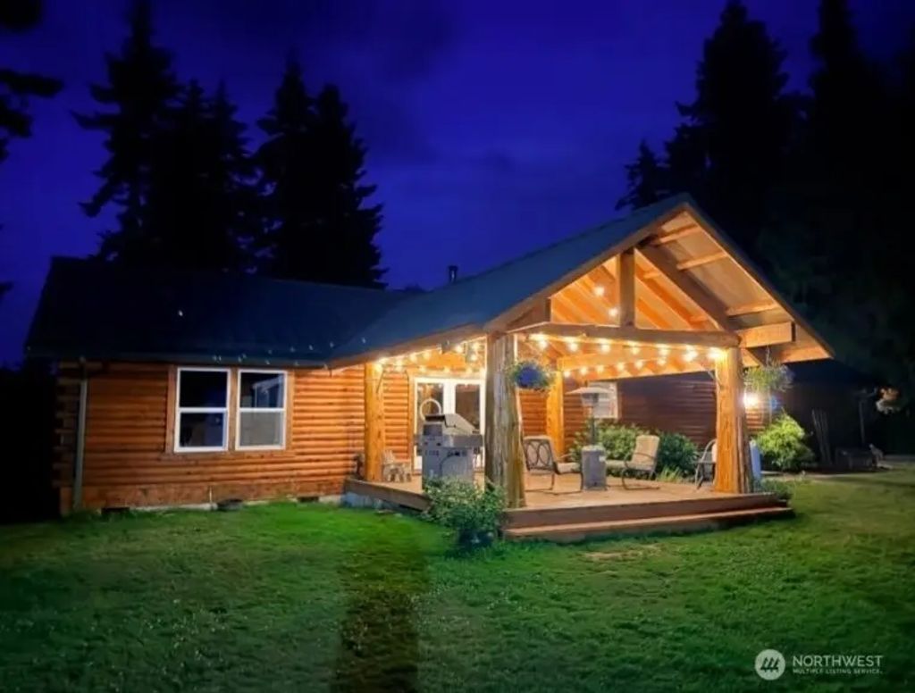 134 Bishop Rd, Port Angeles