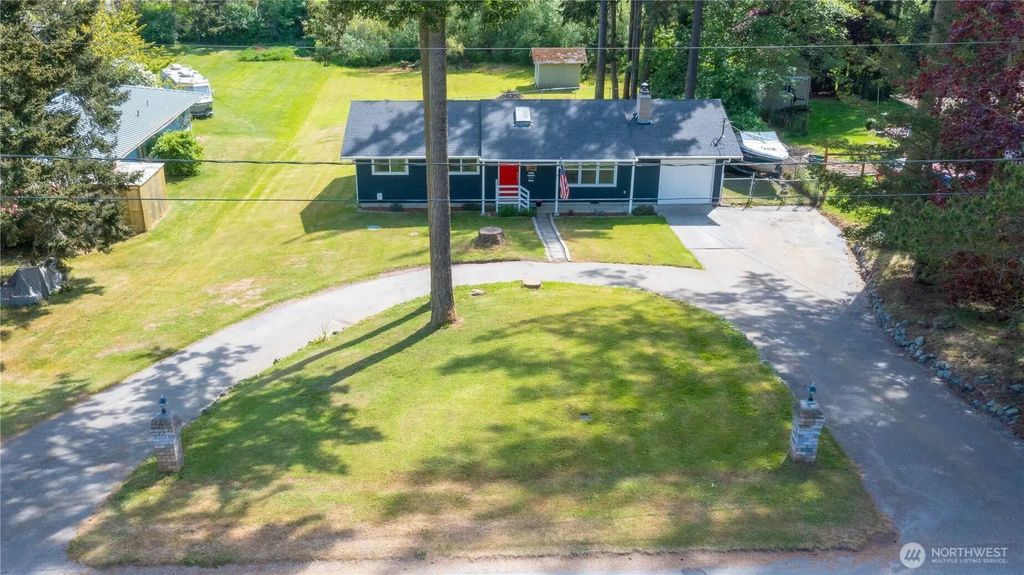 1986 Peacock Lane, Oak Harbor