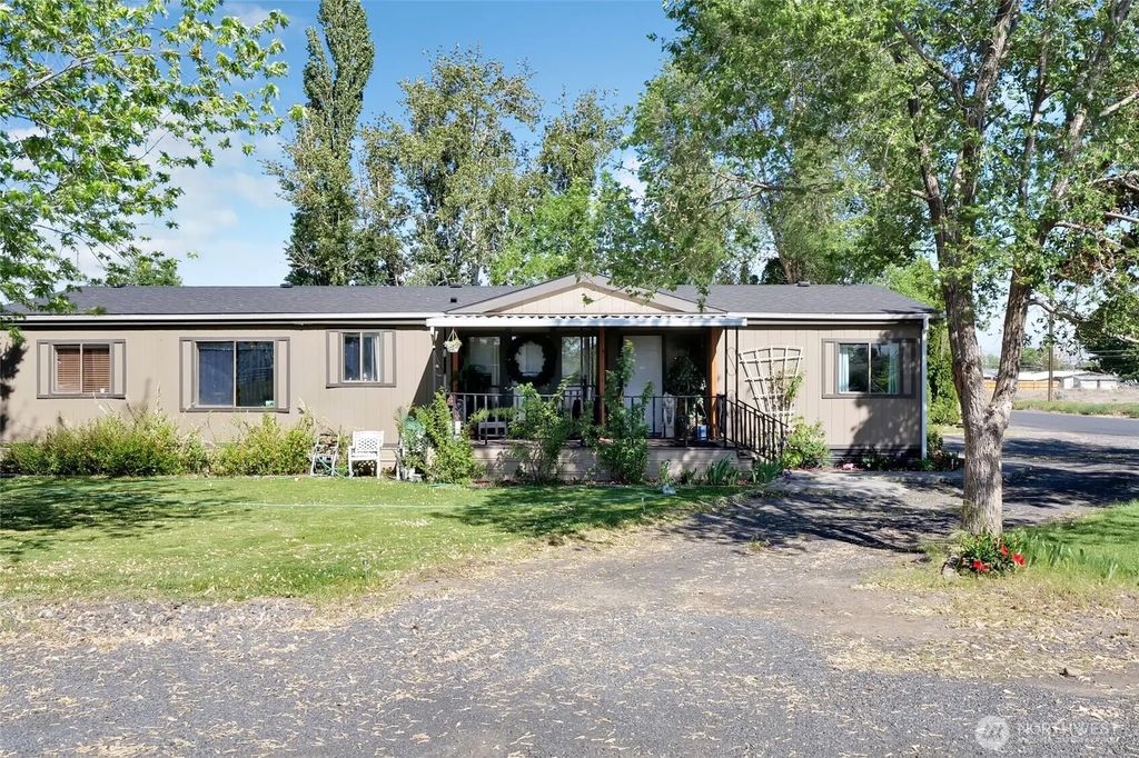 4379 Jackie Drive Ne, Moses Lake