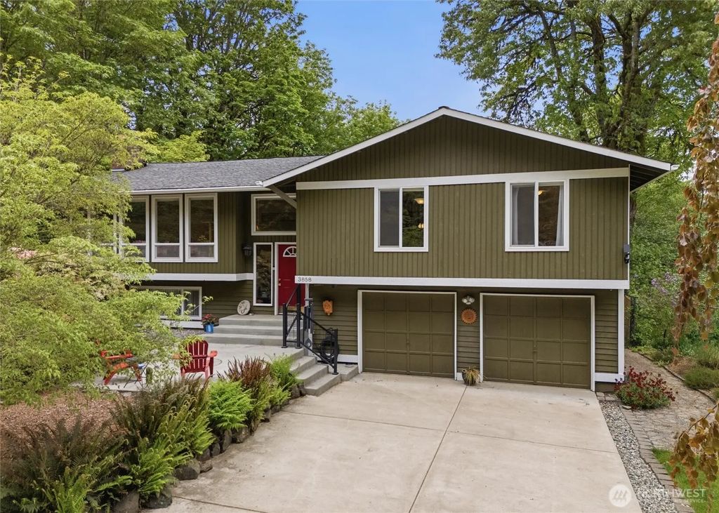 3858 Quiet Drive Nw, Bremerton