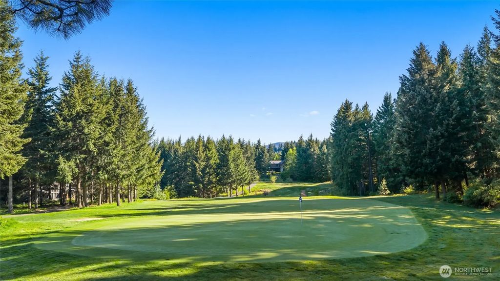 940 Iron Monarch Loop, Cle Elum
