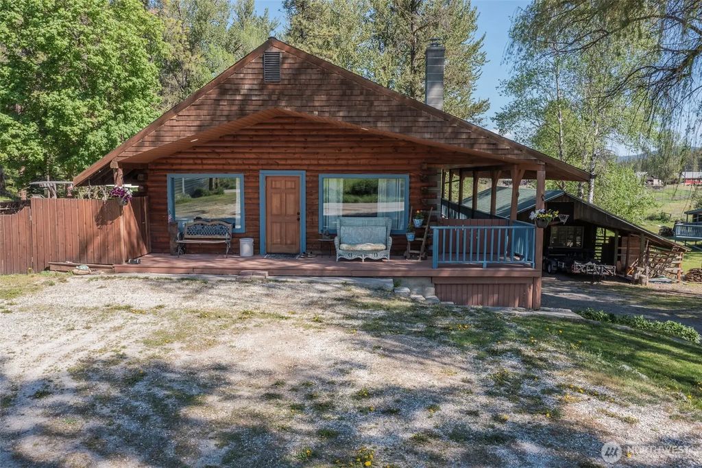 798 Barzee Road, Colville