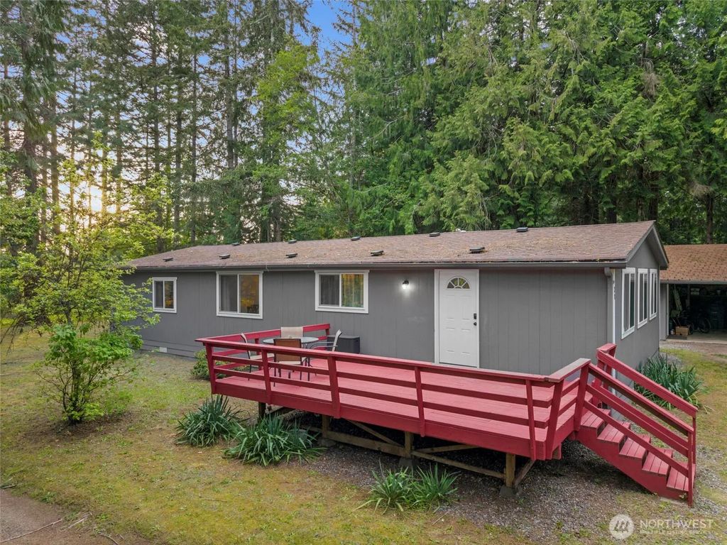 21 E Burrows Lane, Shelton