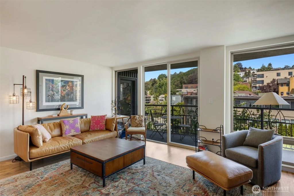 507 W Mercer Street 704, Seattle