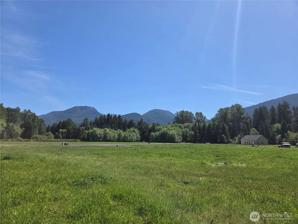 127 Campfire Lane, Packwood