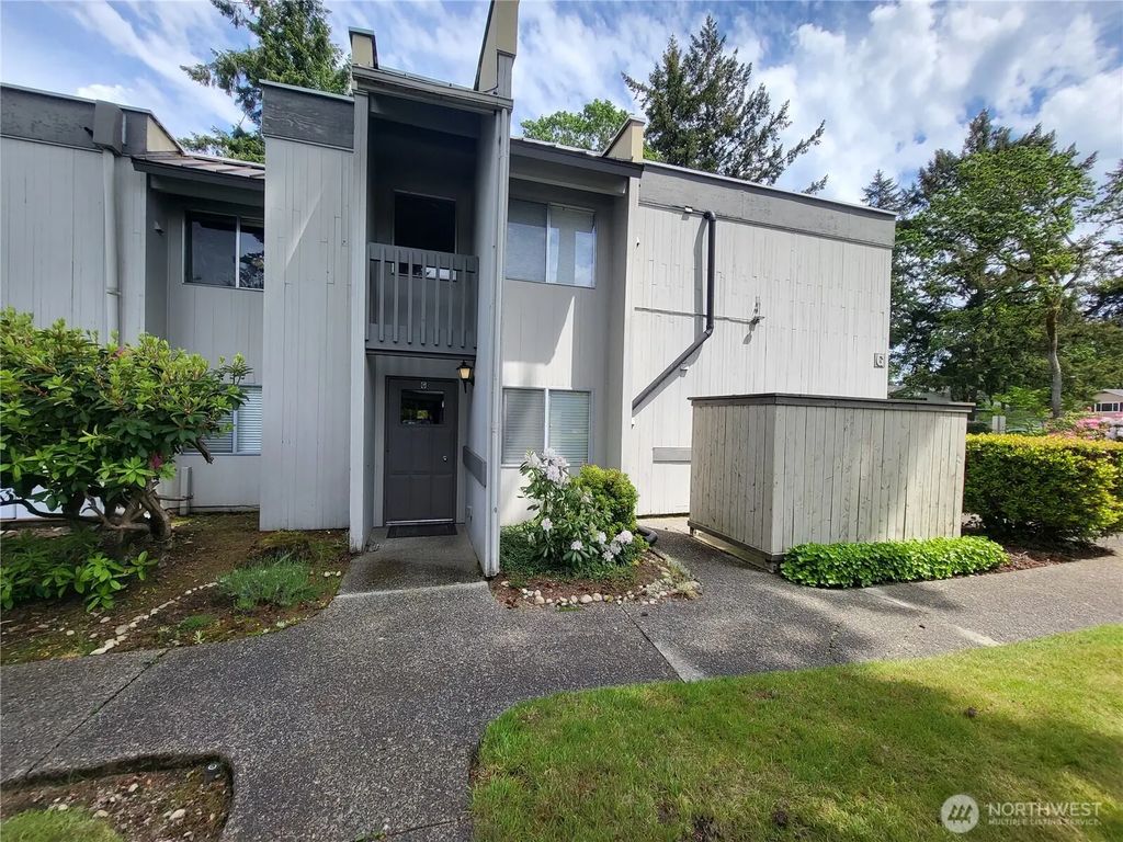 7501 Ruby Drive Sw G203, Lakewood