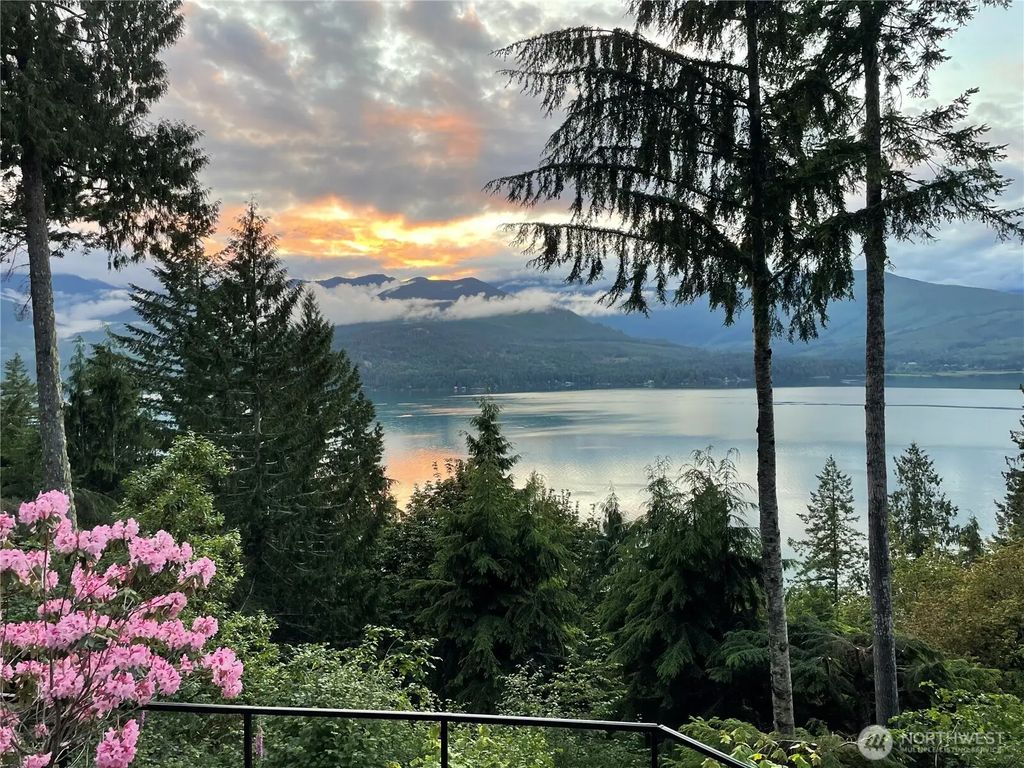 19748 Nw Stavis Bay Road, Seabeck