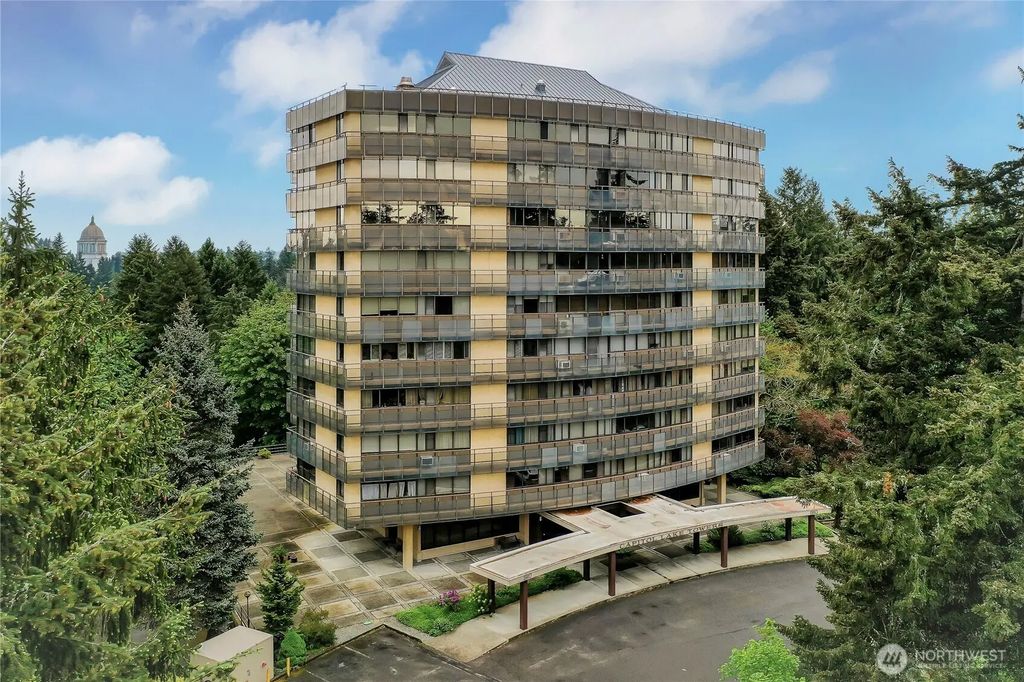 1910 Evergreen Park Drive Sw 504, Olympia