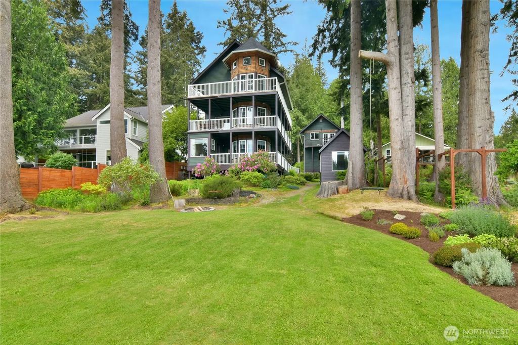 8408 317th Place Nw, Stanwood