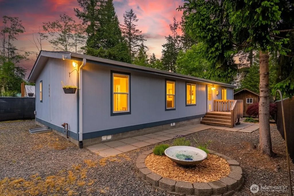 4556 California Trail, Birch Bay