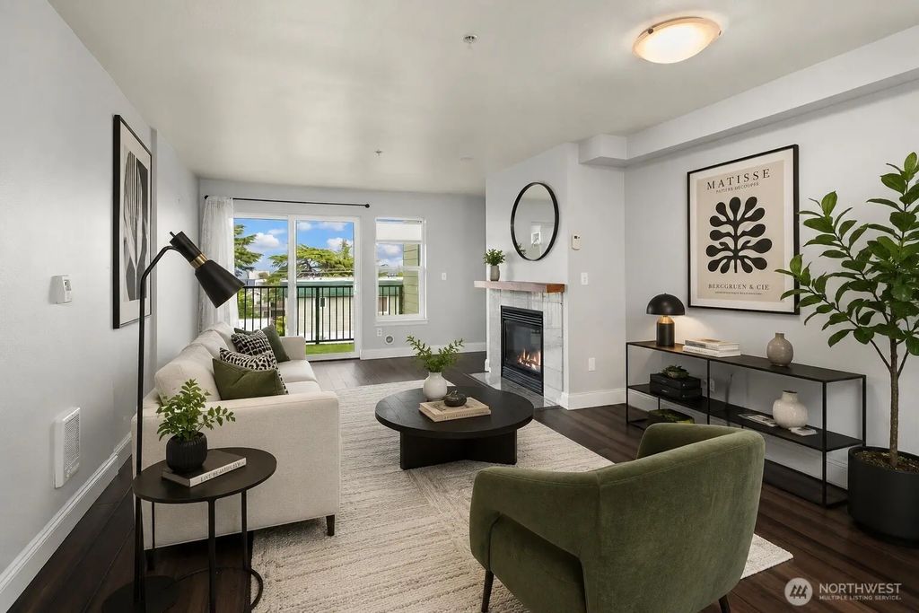 1818 18th Avenue 204, Seattle