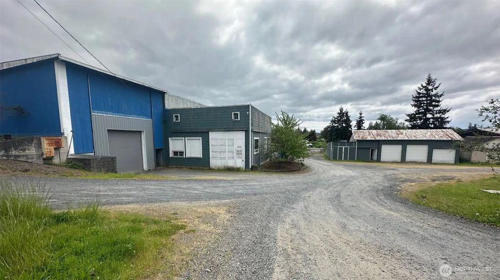1975 S Market Boulevard, Chehalis