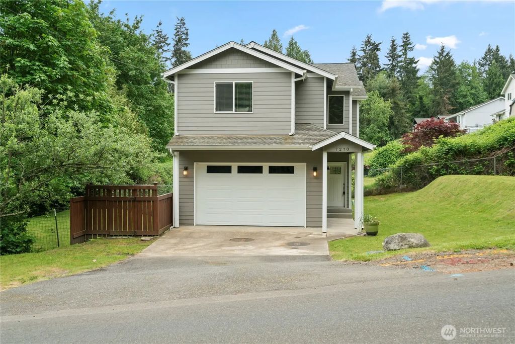 7270 E Grandview Street, Port Orchard